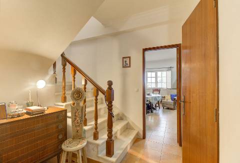 Moradia T3+2 com Jardim, Garagem e Vista Castelo no Centro de Castro Marim - 2 Artigos Vendidos em Conjunto