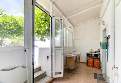 Moradia T3+2 com Jardim, Garagem e Vista Castelo no Centro de Castro Marim - 2 Artigos Vendidos em Conjunto