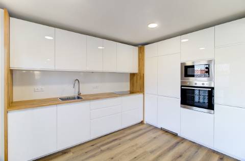 Apartamento T3 remodelado no centro de Tavira com vistas Panorâmicas!