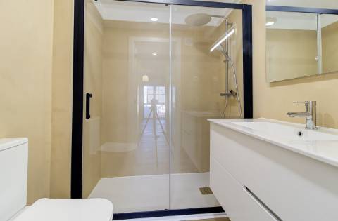 Apartamento T3 remodelado no centro de Tavira com vistas Panorâmicas!