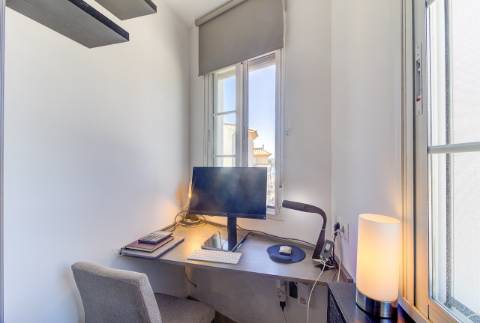 Moradia T3 - Renovada com Terraços e Vista Rio em Ayamonte