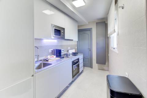 Moradia T3 - Renovada com Terraços e Vista Rio em Ayamonte