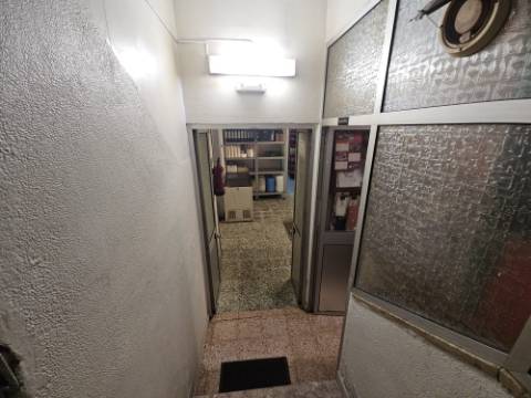 Vende-se; Simpátido Restaurante Pastelaria Fabrico próprio, Dom Rodrigo em Alvalade