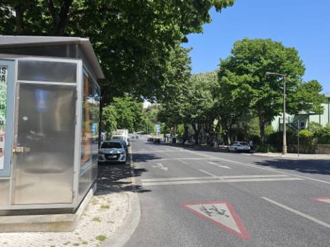 Vende-se; Simpátido Restaurante Pastelaria Fabrico próprio, Dom Rodrigo em Alvalade