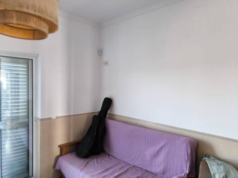 ANDAR DE MORADIA COM UM QUARTO - DUAS VARANDAS - VISTA MAR - RIBEIRA DO ALAMO EM ALTURA - CASTRO MARIM - ALGARVE