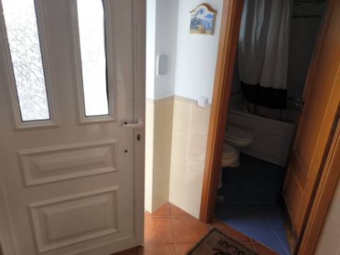 ANDAR DE MORADIA COM UM QUARTO - DUAS VARANDAS - VISTA MAR - RIBEIRA DO ALAMO EM ALTURA - CASTRO MARIM - ALGARVE