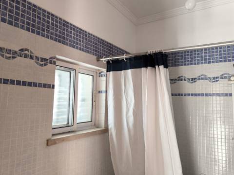 ANDAR DE MORADIA COM UM QUARTO - DUAS VARANDAS - VISTA MAR - RIBEIRA DO ALAMO EM ALTURA - CASTRO MARIM - ALGARVE