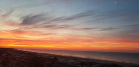 T2 com Terraço de 23m2 em Monte Gordo na Primeira Linha, Vista Mar