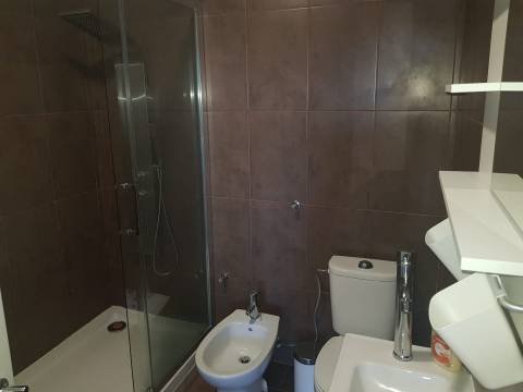 T2 com Terraço de 23m2 em Monte Gordo na Primeira Linha, Vista Mar