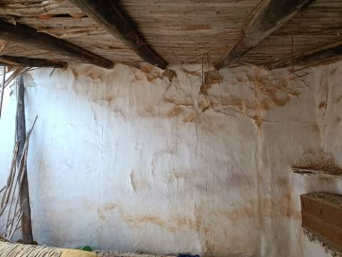 TERRENO COM 85.380 M2 - COM RUINAS - POÇO COM ÁGUA - POSSIBILIDADE DE CONSTRUÇÃO - MORADIA - TURISMO - BELICHE - CASTRO MARIM - ALGARVE