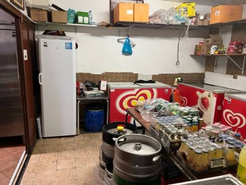 ️ RESTAURANTE COM RENTABILIDADE IMEDIATA NO CORAÇÃO DE VILA REAL DE SANTO ANTÓNIO ️
Oportunidade Única na Zona Mais Prestigiada da Cidade!