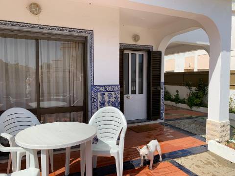 Arrendamento Anual - Moradia T4 de Charme na Praia da Lota (Manta Rota)