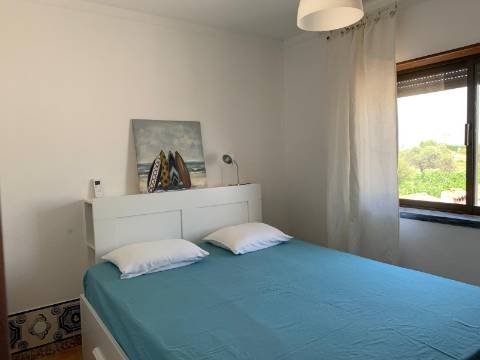 Arrendamento Anual - Moradia T4 de Charme na Praia da Lota (Manta Rota)