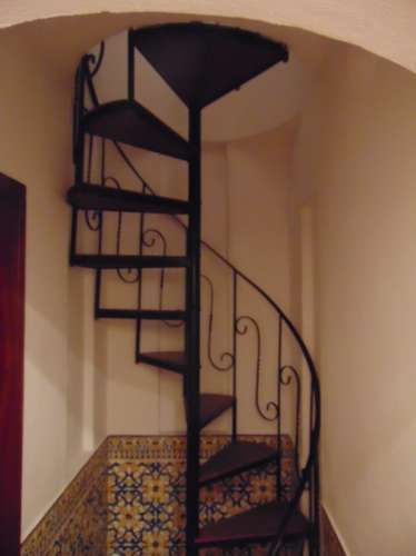 Arrendamento Anual - Moradia T4 de Charme na Praia da Lota (Manta Rota)