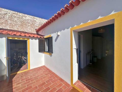 Moradia T2+1 Centro de Castro Marim - disponível de outubro a junho!