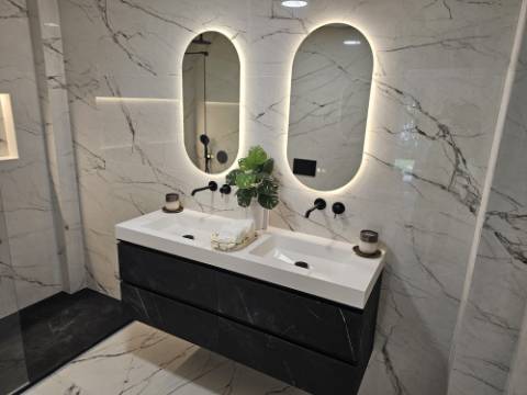 Fantástica; Moradia V4 Independente com Piscina na Herdade da Aroeira, excelente oportunidade