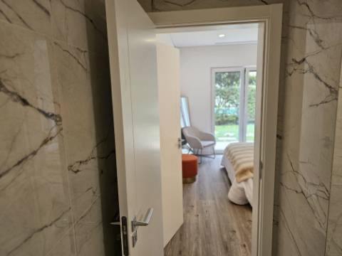 Fantástica; Moradia V4 Independente com Piscina na Herdade da Aroeira, excelente oportunidade