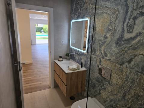 Fantástica; Moradia V4 Independente com Piscina na Herdade da Aroeira, excelente oportunidade