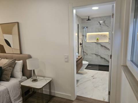 Fantástica; Moradia V4 Independente com Piscina na Herdade da Aroeira, excelente oportunidade