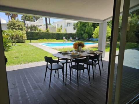 Fantástica; Moradia V4 Independente com Piscina na Herdade da Aroeira, excelente oportunidade
