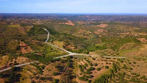 TERRENO COM 62.180 M2 - POSSIBILIDADE DE TURISMO RURAL - CONSTRUÇÃO PARA HABITAÇÃO - PRÓXIMO DA CORTE DO GAGO - CASTRO MARIM - ALGARVE