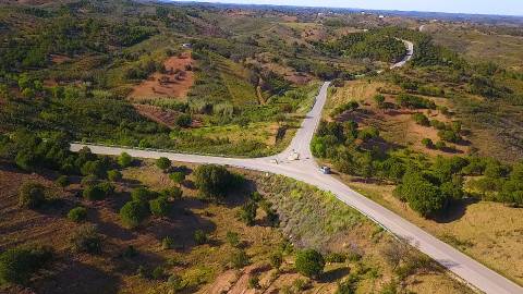 TERRENO COM 62.180 M2 - POSSIBILIDADE DE TURISMO RURAL - CONSTRUÇÃO PARA HABITAÇÃO - PRÓXIMO DA CORTE DO GAGO - CASTRO MARIM - ALGARVE