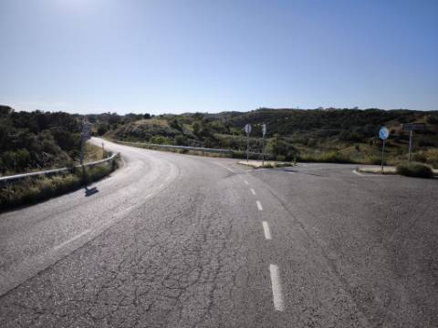 TERRENO COM 62.180 M2 - POSSIBILIDADE DE TURISMO RURAL - CONSTRUÇÃO PARA HABITAÇÃO - PRÓXIMO DA CORTE DO GAGO - CASTRO MARIM - ALGARVE