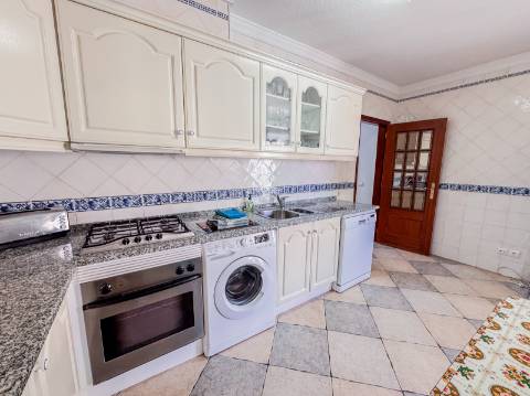 Apartamento T3 com Vista para a Natureza - Arrendamento de Inverno em Monte Fino