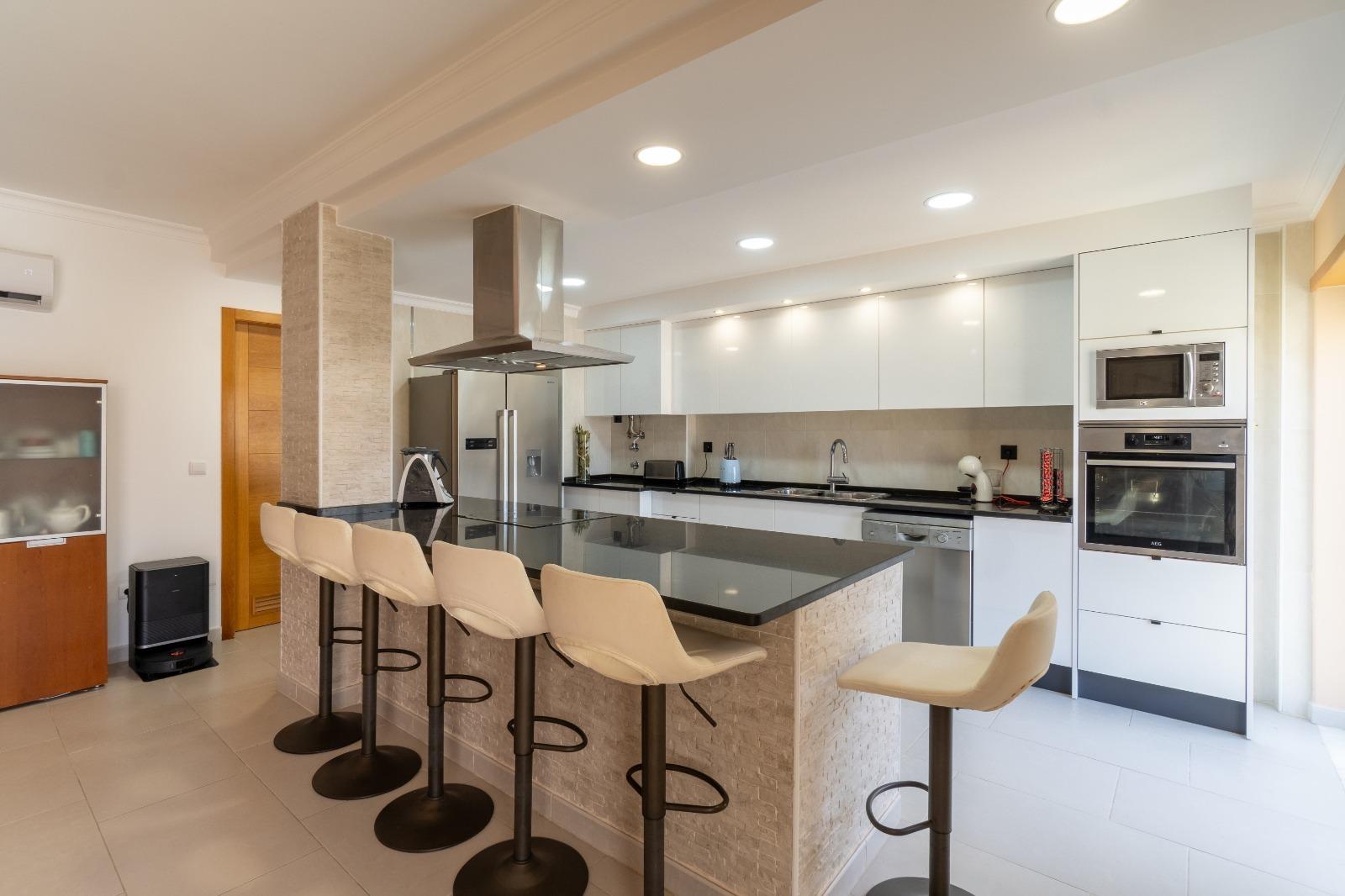 Apartamento T4 Duplex com Estacionamento | Perto do Rio Guadiana - Vila Real de Santo António