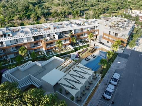 Apartamento T3, top, floor, no 2.º andar, vista mar, em empreendimento de luxo com piscinas, SPA, jardim e ginásio em Tavira