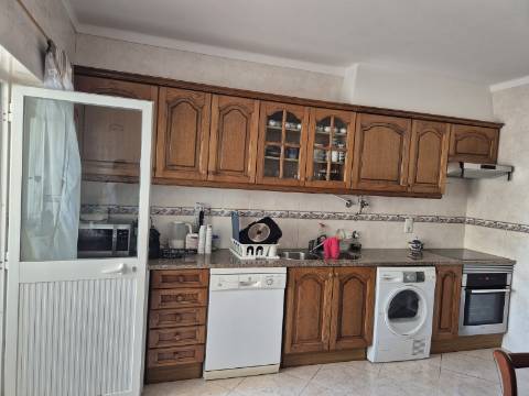 Apartamento T2 com áreas grandes em Vila Real de Santo António