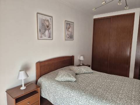 Apartamento T2 com áreas grandes em Vila Real de Santo António