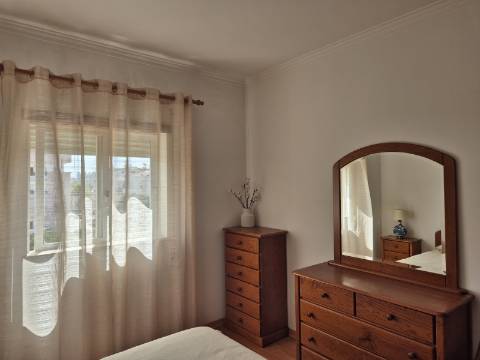 Apartamento T2 com áreas grandes em Vila Real de Santo António