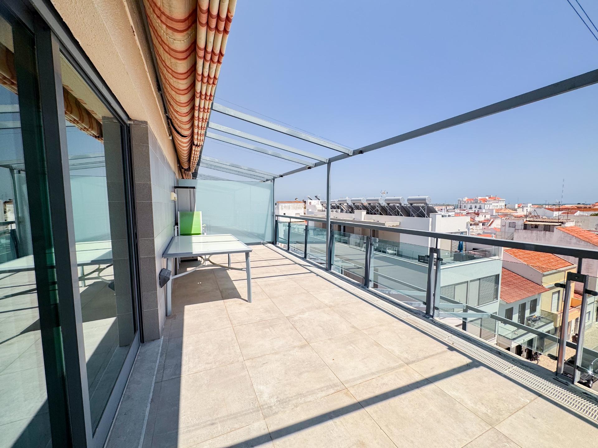 Apartamento T1 Arrendamento Anual - Terraço Vista Mar e Rio