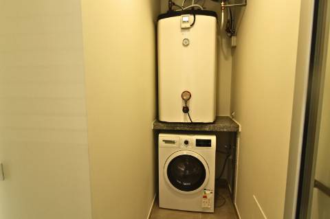 Apartamento T3, 2º piso, varanda, Vila real de Santo António