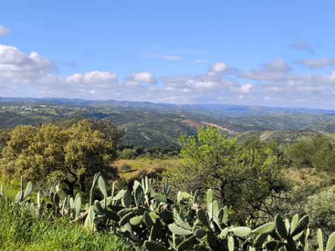 MORADIA EM RUINA PARA RECONSTRUIR - COM LOGRADOURO - VISTA MAR - QUEBRADAS - CASTRO MARIM - ALGARVE
