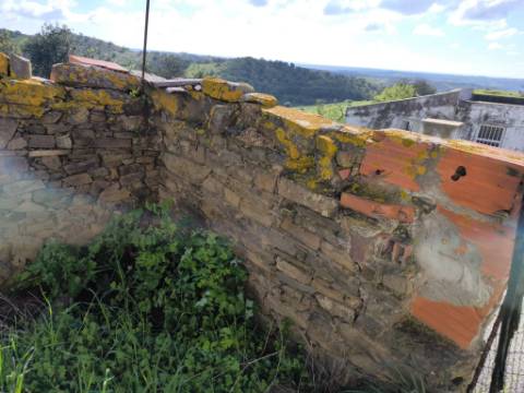 MORADIA EM RUINA PARA RECONSTRUIR - COM LOGRADOURO - VISTA MAR - QUEBRADAS - CASTRO MARIM - ALGARVE