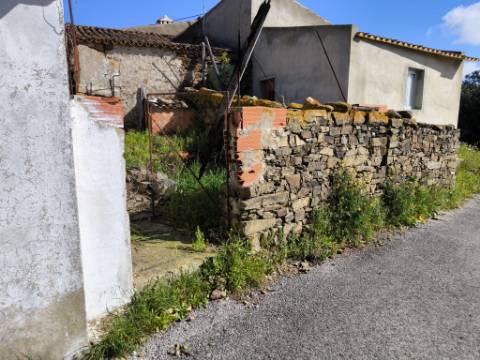MORADIA EM RUINA PARA RECONSTRUIR - COM LOGRADOURO - VISTA MAR - QUEBRADAS - CASTRO MARIM - ALGARVE