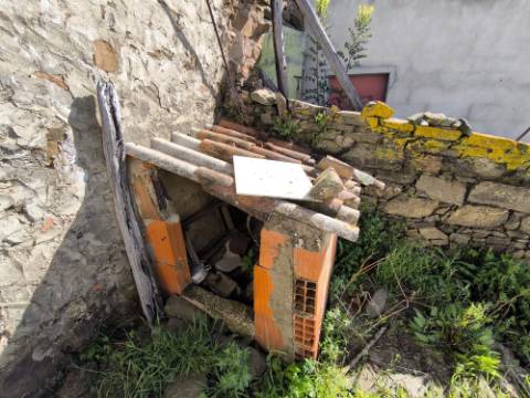 MORADIA EM RUINA PARA RECONSTRUIR - COM LOGRADOURO - VISTA MAR - QUEBRADAS - CASTRO MARIM - ALGARVE