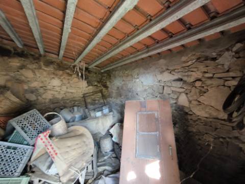 MORADIA EM RUINA PARA RECONSTRUIR - COM LOGRADOURO - VISTA MAR - QUEBRADAS - CASTRO MARIM - ALGARVE