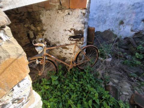 MORADIA EM RUINA PARA RECONSTRUIR - COM LOGRADOURO - VISTA MAR - QUEBRADAS - CASTRO MARIM - ALGARVE