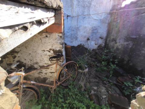 MORADIA EM RUINA PARA RECONSTRUIR - COM LOGRADOURO - VISTA MAR - QUEBRADAS - CASTRO MARIM - ALGARVE