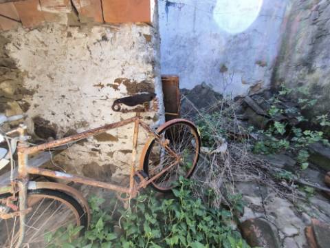 MORADIA EM RUINA PARA RECONSTRUIR - COM LOGRADOURO - VISTA MAR - QUEBRADAS - CASTRO MARIM - ALGARVE