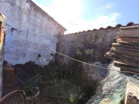 MORADIA EM RUINA PARA RECONSTRUIR - COM LOGRADOURO - VISTA MAR - QUEBRADAS - CASTRO MARIM - ALGARVE