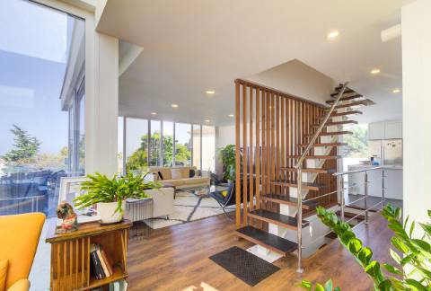 Deslumbrante Moradia Moderna com Vista Mar em Buenas Noches, Estepona