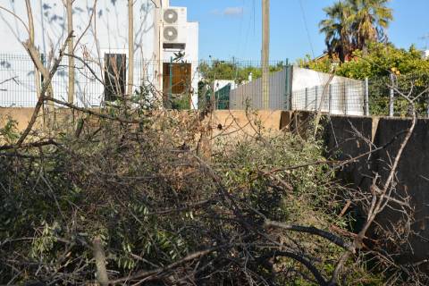 TERRENO COM POSSIBILIDADE PARA CONSTRUÇÃO 12 APARTAMENTOS