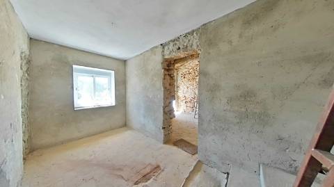 Moradia com terreno e varios anexos - 1000m2 - Moncarapacho e Fuzeta - Olhão