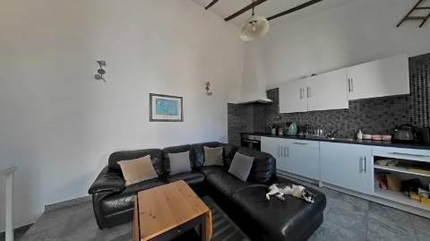 MORADIA DE TRÊS QUARTOS COM UM ANEXO - EM CASA BRANCA - CASTRO MARIM - ALGARVE