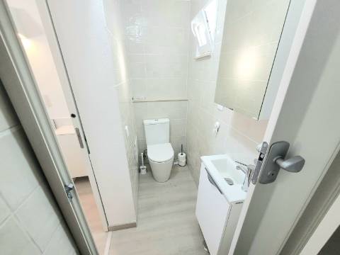 Encantador T2 (suite + anexo) com vistas do Rio de Odeleite para Arrendamento, Setembro a Maio