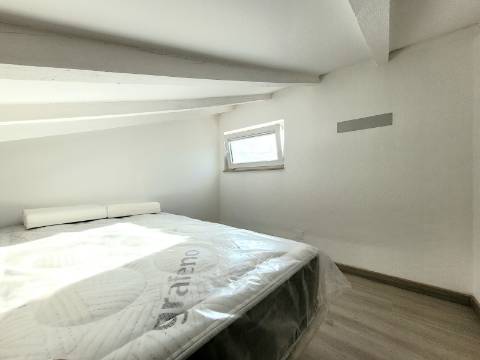 Encantador T2 (suite + anexo) com vistas do Rio de Odeleite para Arrendamento, Setembro a Maio